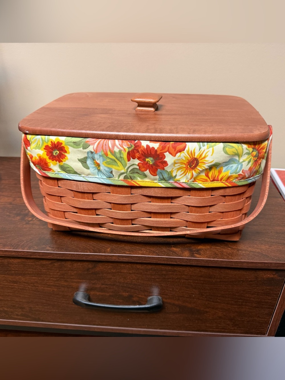 Like New Cinnamon Stain Longaberger Lunchbox Basket Set with Sunflower Liner